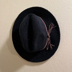 Black Wool hat